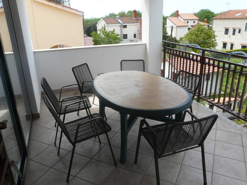 Apartments Mirela Porec Luaran gambar