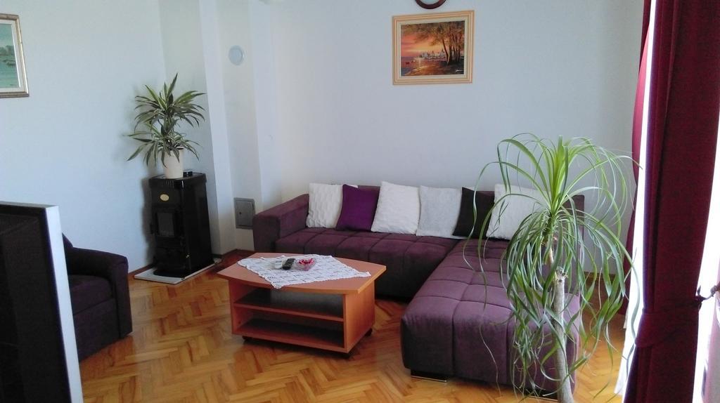 Apartments Mirela Porec Luaran gambar