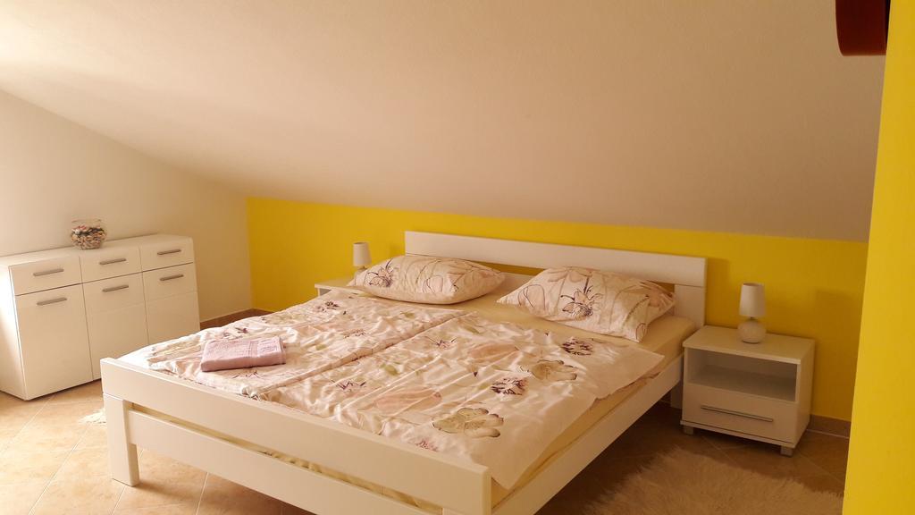 Apartments Mirela Porec Luaran gambar